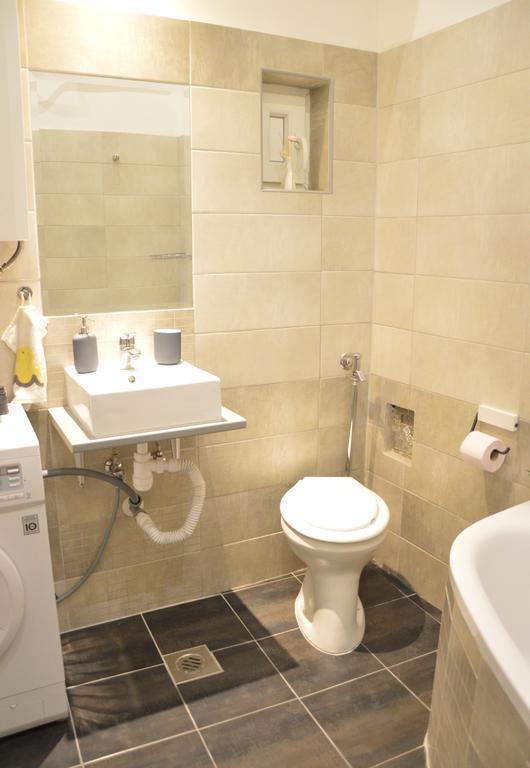 Friendly Apartment In Center بودابست المظهر الخارجي الصورة